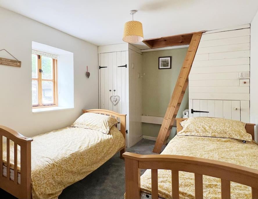 Foresters Inn Cottage Parkend Eksteriør bilde